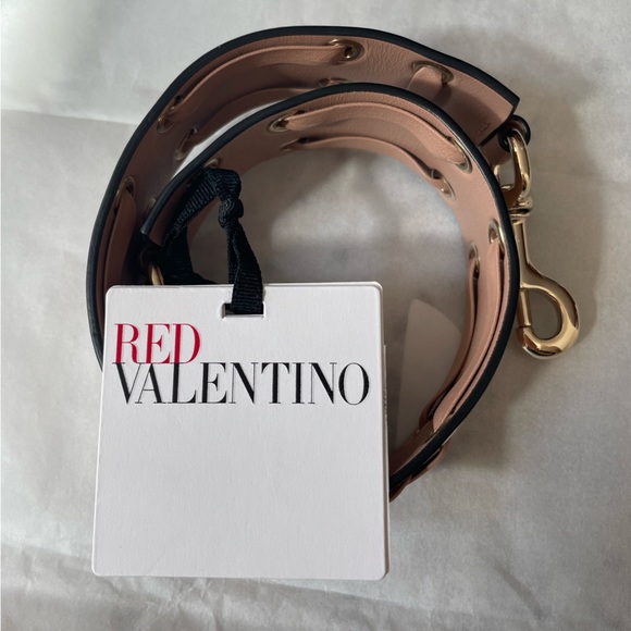 RED(V) Whipstitched Leather Bag Strap from RED Valentino - Picture 4 of 12